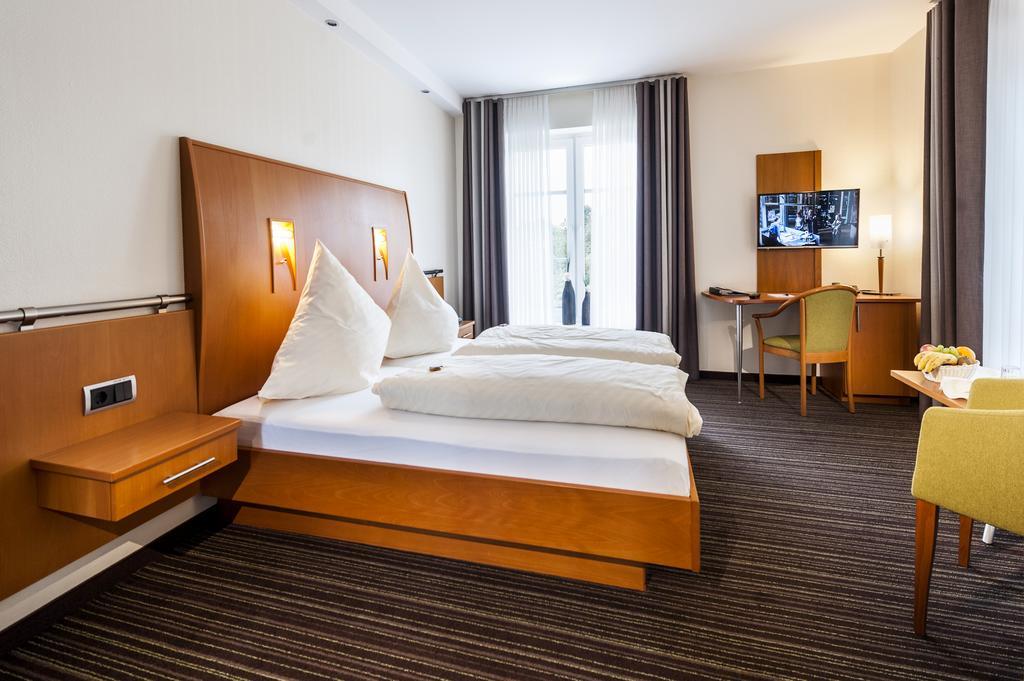 Hotel Hilker 베르센부르크 외부 사진