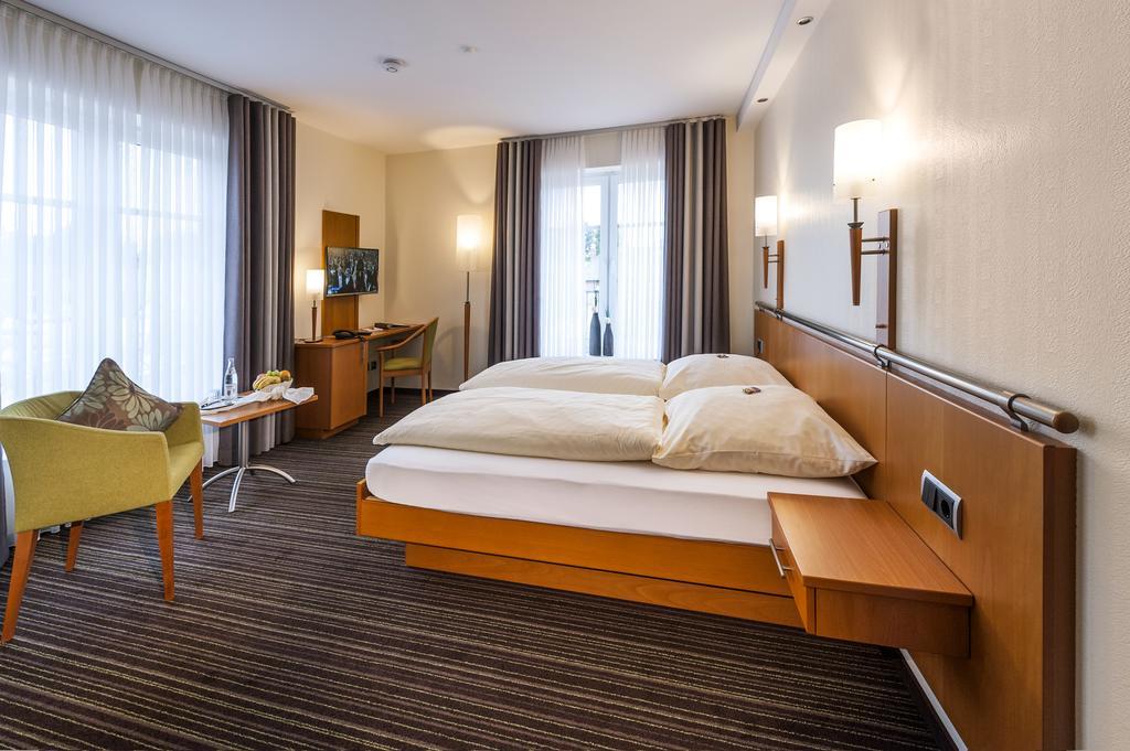 Hotel Hilker 베르센부르크 외부 사진