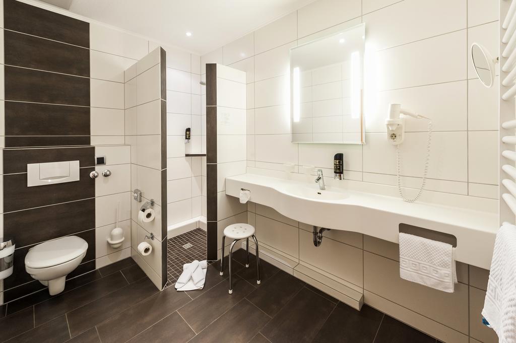 Hotel Hilker 베르센부르크 외부 사진