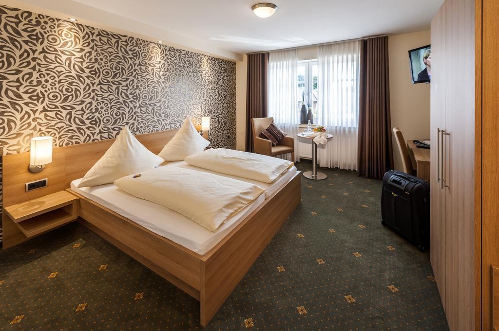 Hotel Hilker 베르센부르크 외부 사진