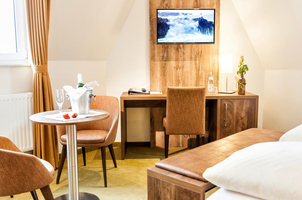 Hotel Hilker 베르센부르크 외부 사진