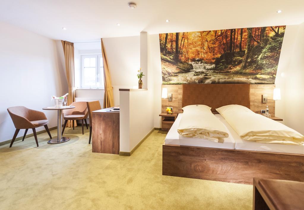 Hotel Hilker 베르센부르크 외부 사진